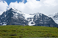 DSC_8986_thumb.jpg